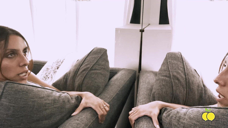 limonproducciones7: chłopak jej przyjaciółki, podczas gdy ona się masturbuje