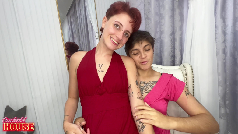 CuckoldHouse: 幸运的家伙和2个非常热辣的双性恋女孩玩3P