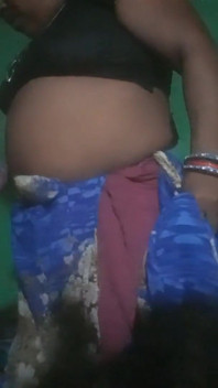 Grande rabo tia do bairro fodida e buceta lambida