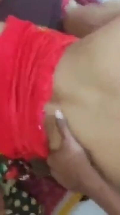 Kavita69: Cặp đôi Ấn Độ nóng bỏng làm tình trong đêm vàng đầu tiên