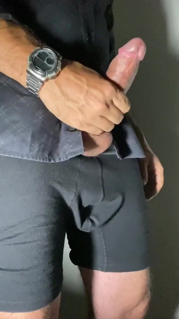 Latin mature king: オフィスでしかオナニーしない。