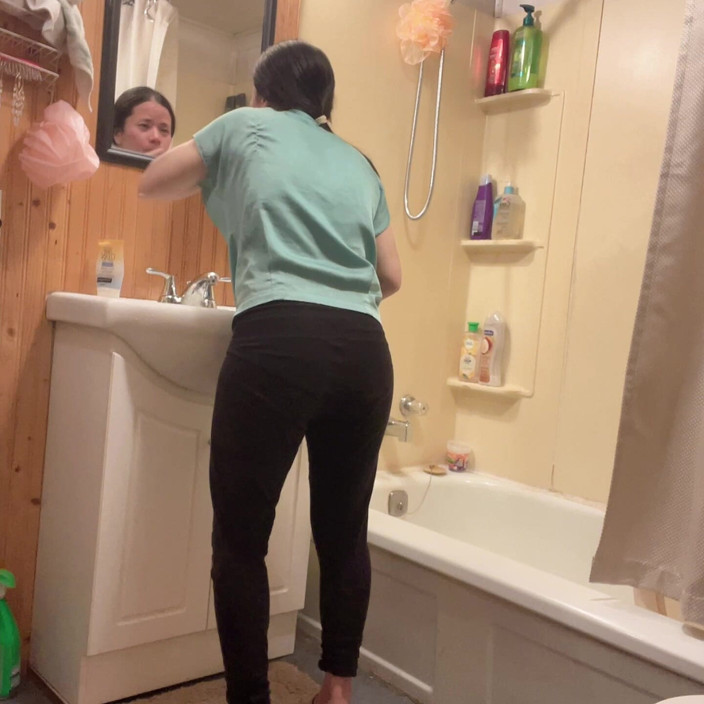 sweethanajapanese: Hana Clean Her Face Then Nake in the End