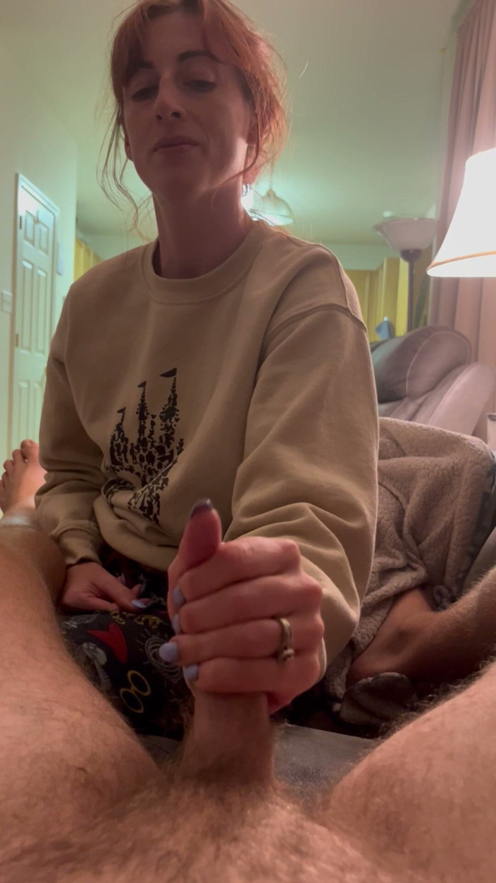 Caywild: MILF Helps Neighbor Relax with a Handjob