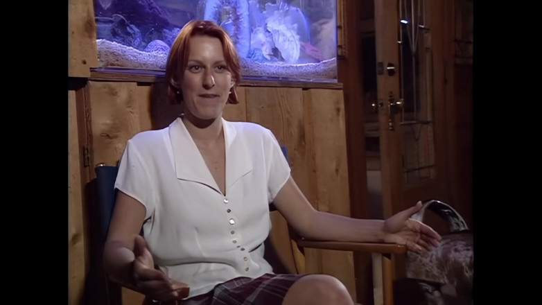 Bewitched!: Un Bagno Notturno per Due Cheerleaders Vogliose Di Leccare La...