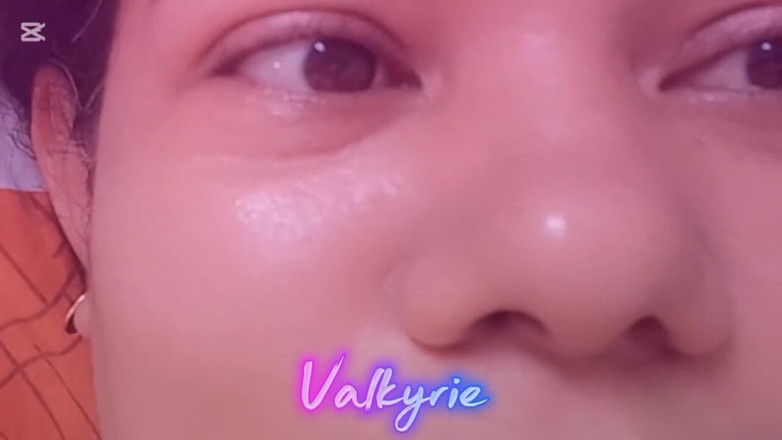 Valkyrieandluigy: Domowe obciąganie