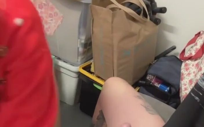 Robyn Quinn: Mempunyai Video Penuh! Merry Xmas!