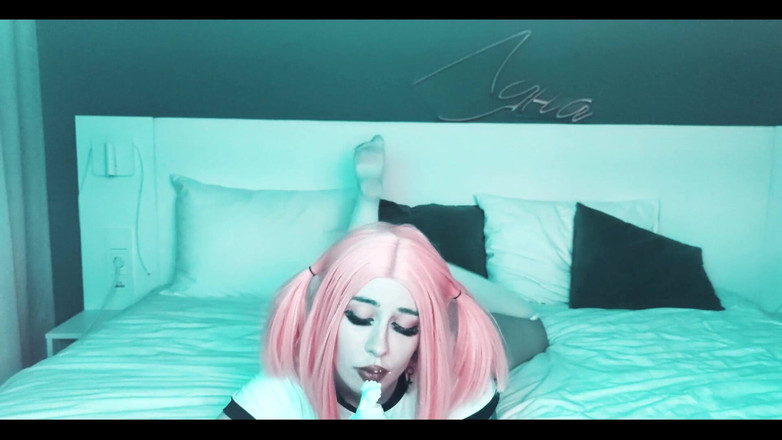 Peachgardens: Dein schwanz könnte statt dieses bonbons sein