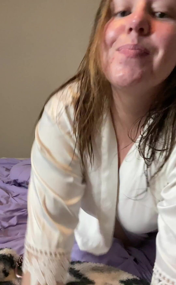 KinkyKatie: Vill du ha mina trosor?