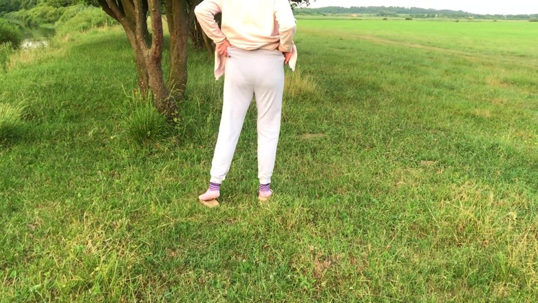 Erica Sweet: J'ai rencontré une fille dans le parc, puis je l'ai...