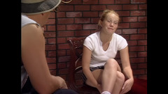 Bewitched!: एक गर्म समलैंगिक मुठभेड़ में किट्टी मैरी की सभी कामुकता