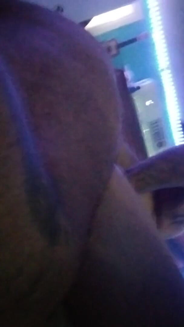 Omniequeenjay: Apenas curtindo o pau de 8 polegadas do papai