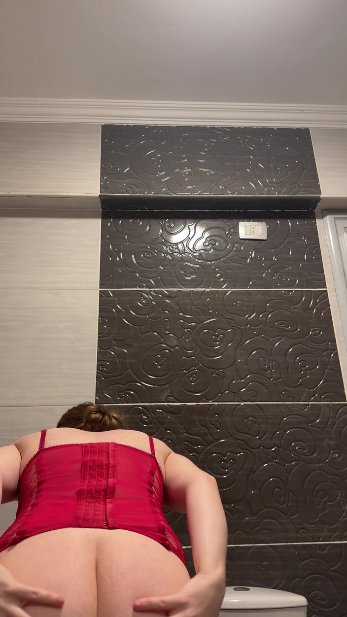 SweetLucy96: Horký pás v koupelně