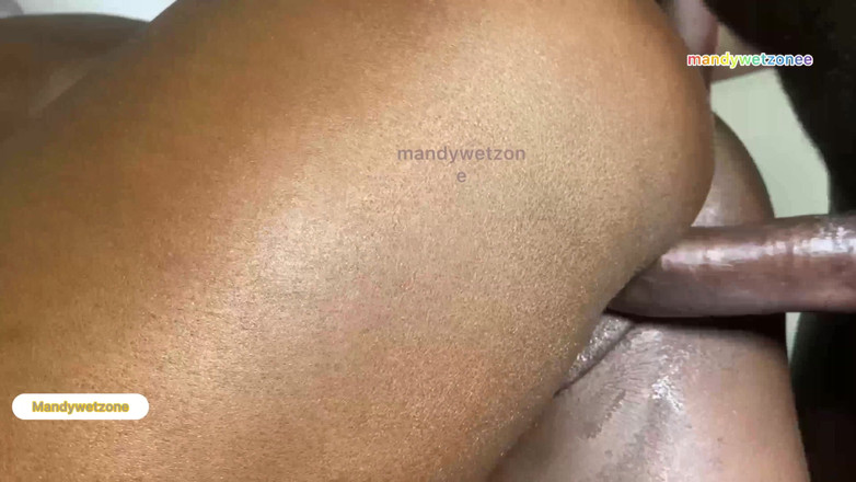 Mandywetzone: Đầu bếp của tôi đã mang bữa trưa của tôi nhưng...