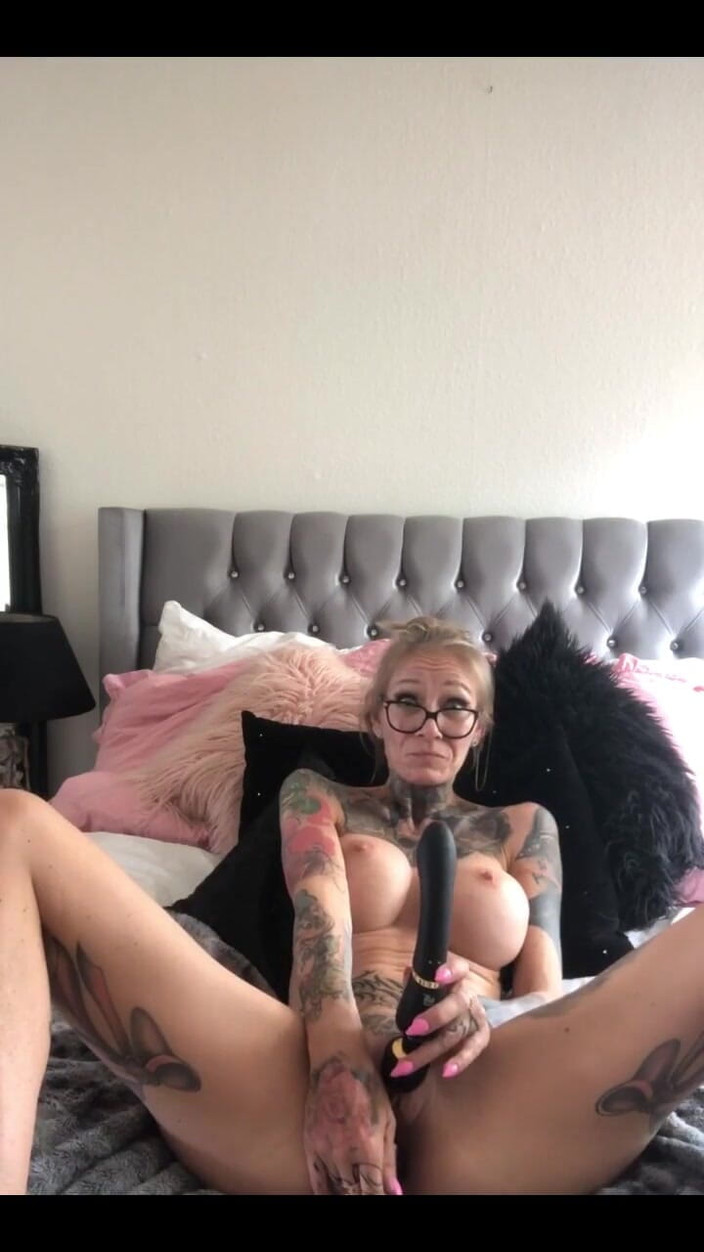 Skully inkson: 3 in One映画