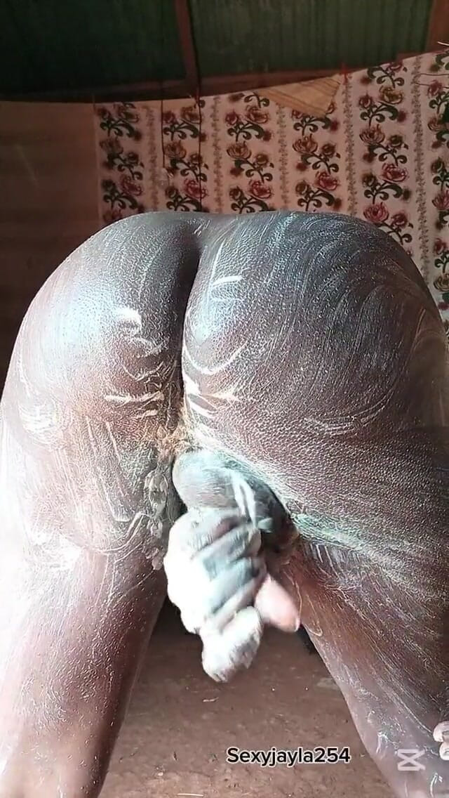 Sexyjayla254: Melancap sensual manis dan pancutan mani