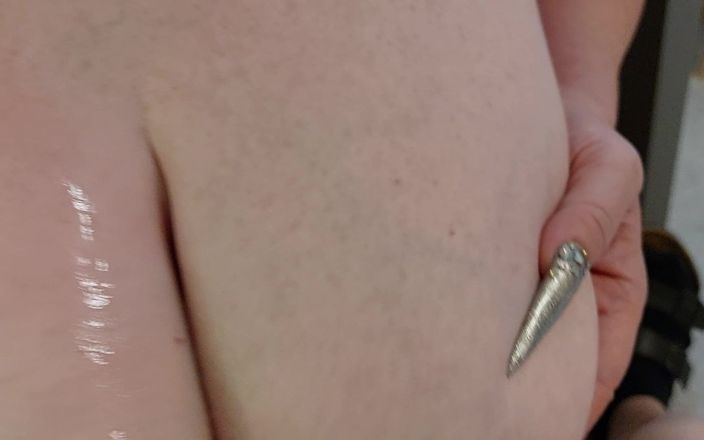 PureVicky66: Une mamie allemande est excitée et sexy !