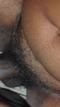 Je l’allaite, mes gros seins étaient pleins de miel