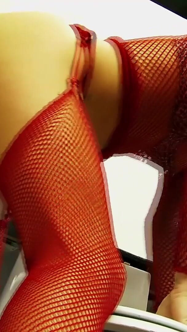Farrah Fox Sucks and Fucks Anonymous Dick at the Gloryhole (FapFlare)