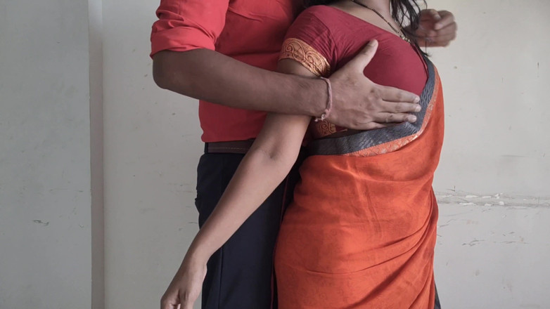 Mumbai Ashu: Desi Bhabhi Was Working When Her Neighbor Came