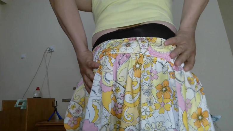 Crossdresser Beyza: CD Shemale Corpul meu de curvă vrea să-mi fută fundul