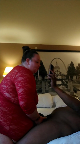 Kimmywetwet: BBC Facefucks Piggy