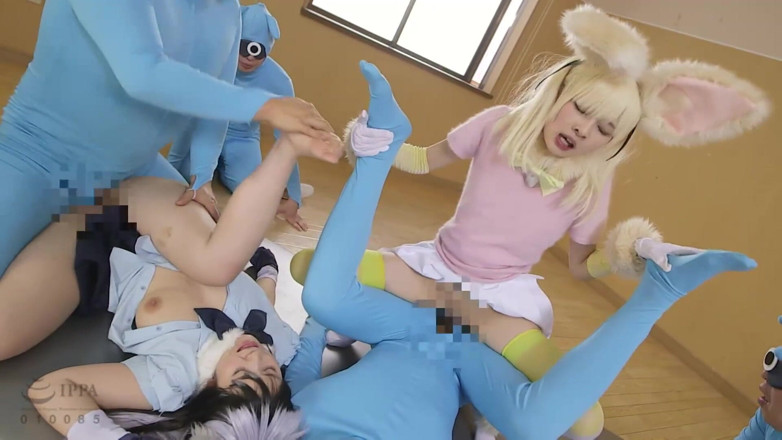 Raptor Inc: Cosplayerka divoce třese boky v cowgirl 2-2