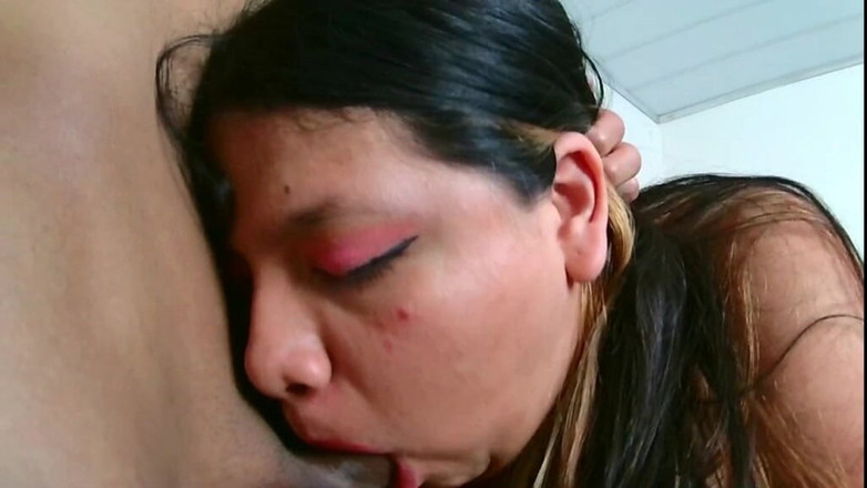 Hot Strawberry: O, da!! Adânc în gât până când bilele tale!, Ce tati...