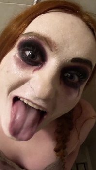 Pixie fa la mia pipì e viene pioggia dorata da betty per hallloween