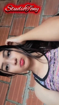 Beautiful and Young 18-year-old Neighbor Penetrated in the Anus