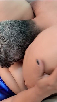 Chun Li ze Street Fightera je natažena do všech svých otvorů