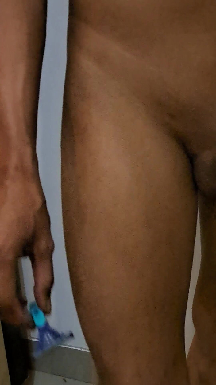 David Studio: 자지를 면도하는 이국적인 피부의 아시아 성인 남자