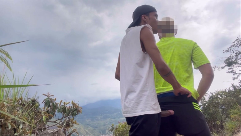 vergar4_daviid: Croazieră cu un atlet în mijlocul muntelui