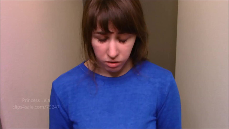 Princess Leia: Stepdad's naughty girl swallows