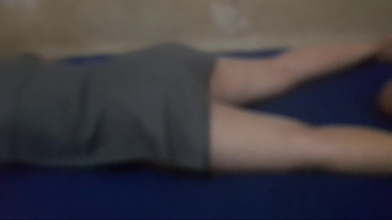 Angelina Pop: Mooie vrouw erotische massage na het werk