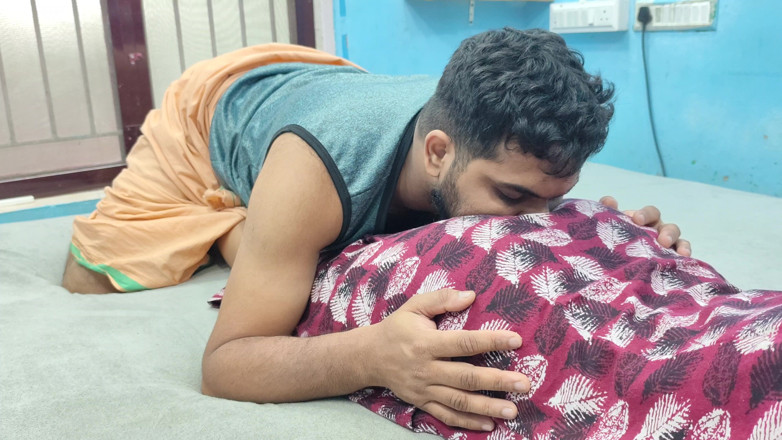 Vaigavarun45: Culo bacio romanticismo, ragazza malese culo caldo bacio con romanticismo...
