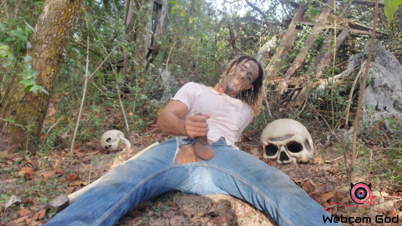 Arthur Eden aka Webcam God: Zombie cock (4K)
