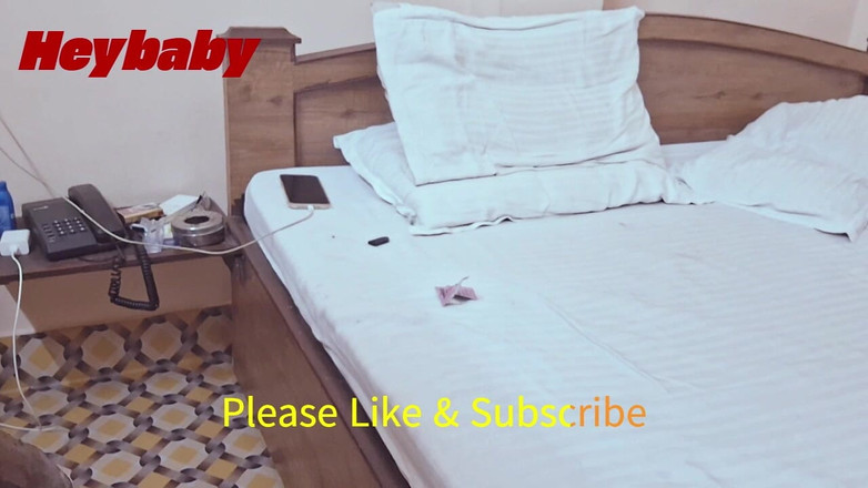 Heybaby: Quando La Mia Studentessa Di 18 Anni Vuole Incontrare in Hotel,...