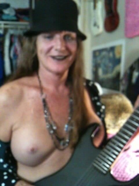 Lizzy Yum vintage and behind the scenes interviews: Lizzy Yum Sd octombrie 2026 masturbare în baie cu dilatare în culise Retro 2015...