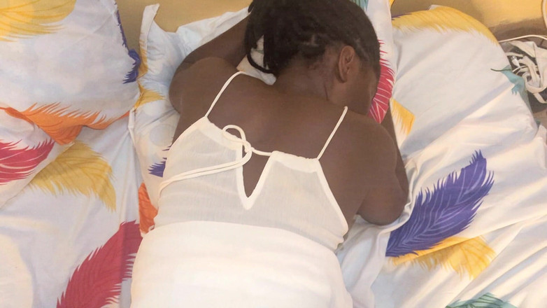 Jack Rick: きれいなアフリカの黒檀は家で夫を喜ばせたい