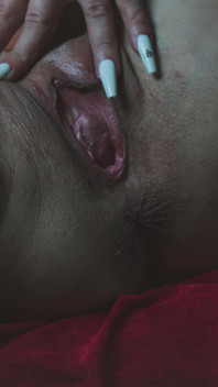5 Dildo Przy Stole I Xxl Squirt Na Kanapie