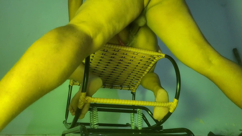 anal_queen_amateur: Ten facet wszedł tak głęboko, że poczułem spermę w brzuchu