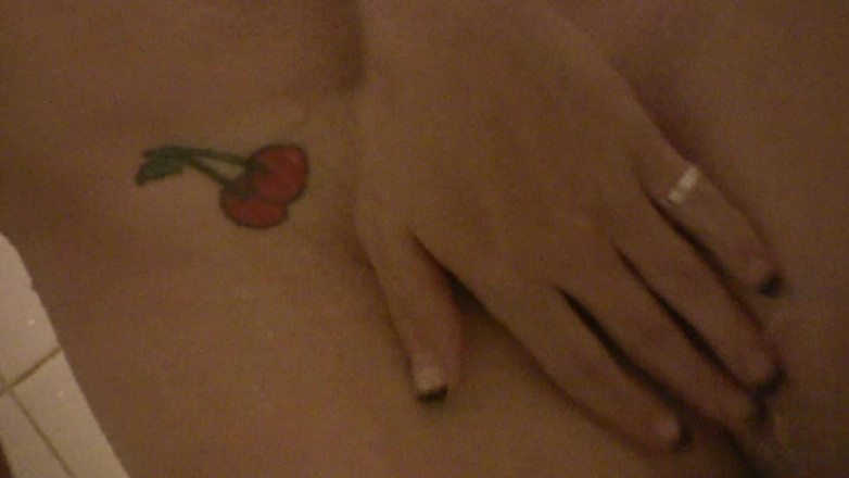Very hot hardcore: Hot brunette teen blows cock after shaving her pussy
