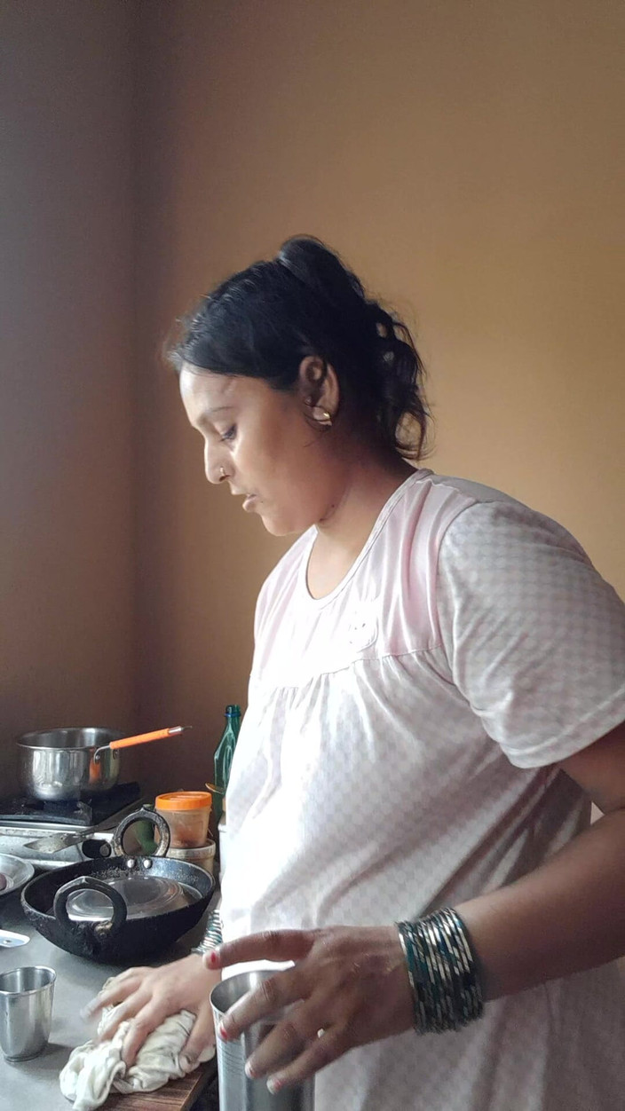 Puja555: Puja Bhabhi нещодавно розважає відео