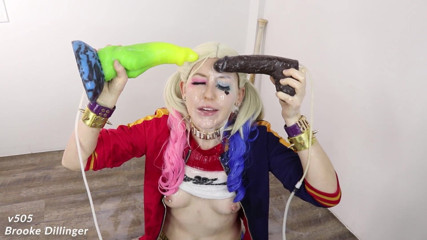 Brooke Dillinger: Harley Quinn bukkake gangbang
