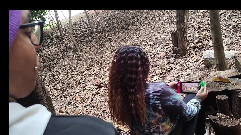 Tiffany Montavani: Le jeu mario dans le parc finit en sexe