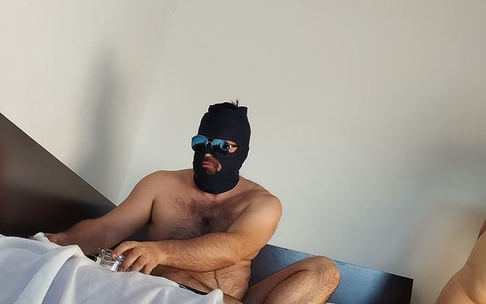Mirsur: Crazy Sex in the Bedroom Amateur Couple. Wife with Big...