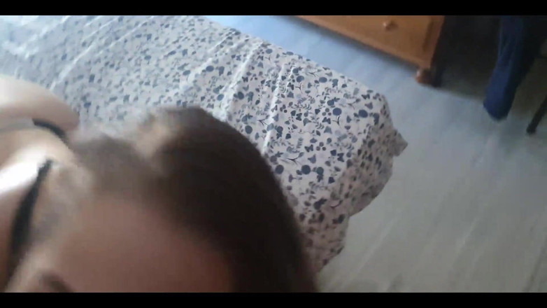 Holycandy: Quente milf chupando