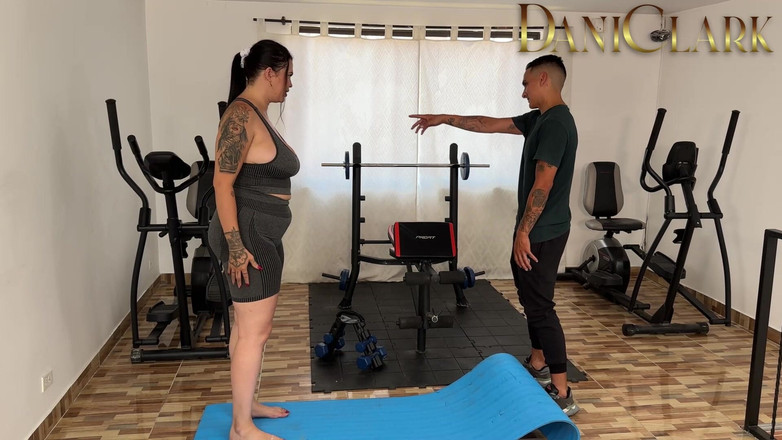 DaniClark: O Treinador Volta E Faz Suas Coisas