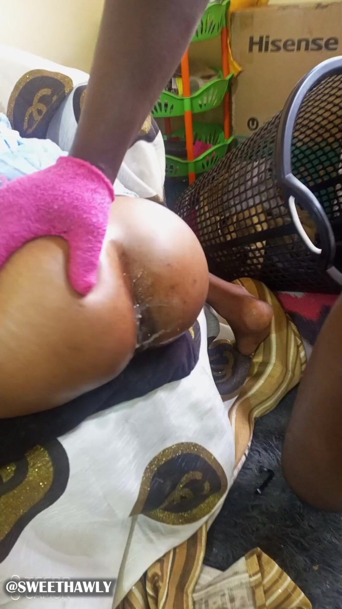 Sweethawly: Mijn Stiefzus Geeft De Voorkeur Aan Anaal Meer Dan Een...