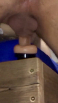 Chov mého fleshlight, Hluboký pulzující výstřik, Pohled zezadu